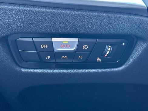 Used 2025 BMW i4 eDrive40 image 36