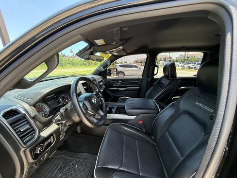 Used 2023 RAM 1500 Laramie AWD/4WD image 14