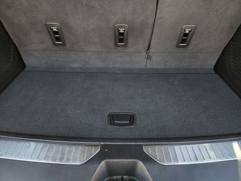 Used 2023 GMC Yukon AT4 w/ Technology Package image 35