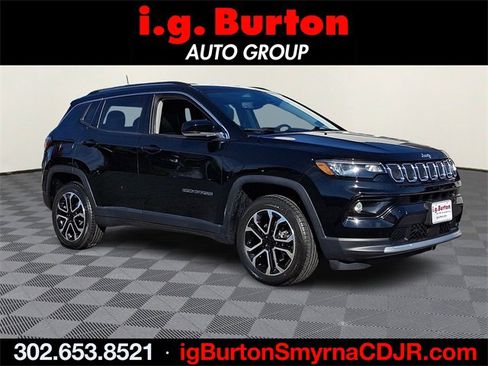Used 2022 Jeep Compass Limited image 1