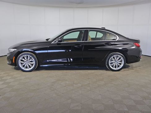 Used 2024 BMW 330i xDrive Sedan w/ Convenience Package AWD/4WD image 13
