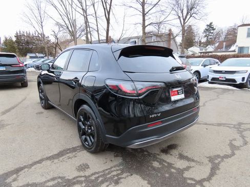 Used 2024 Honda HR-V Sport image 4