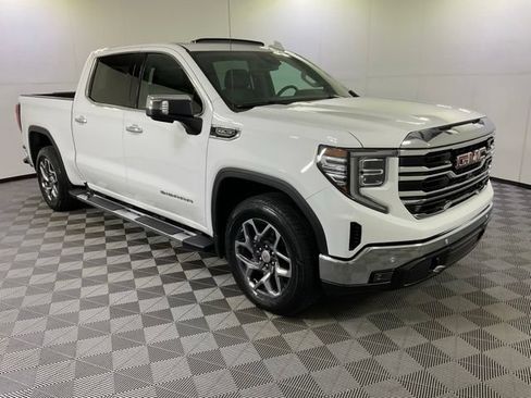 Used 2024 GMC Sierra 1500 SLT w/ SLT Premium Plus Package RWD image 3