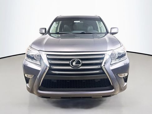 Used 2017 Lexus GX 460 Premium AWD/4WD image 2