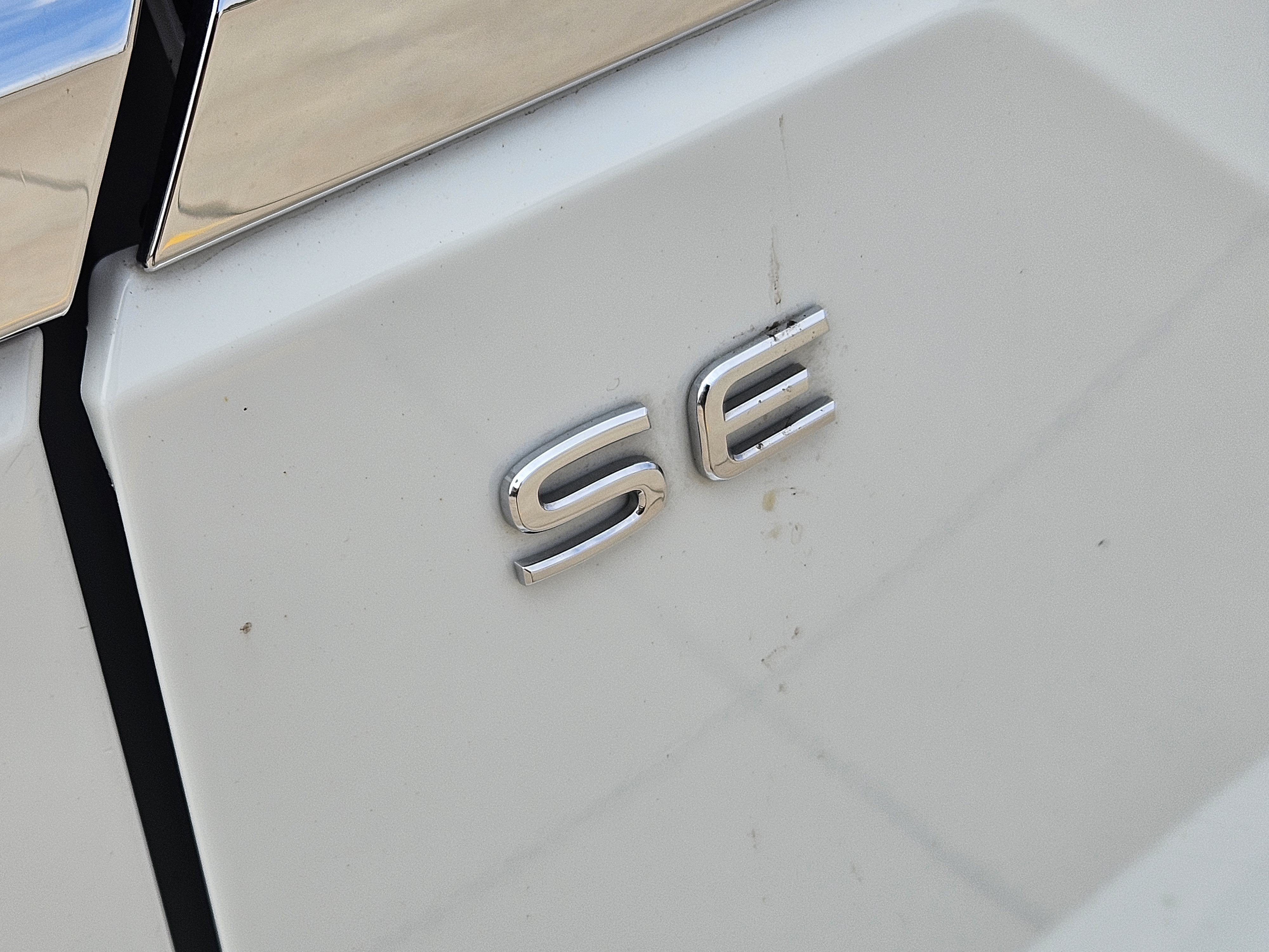 Used 2024 Volkswagen Atlas SE w/ Panoramic Sunroof Package FWD image 27