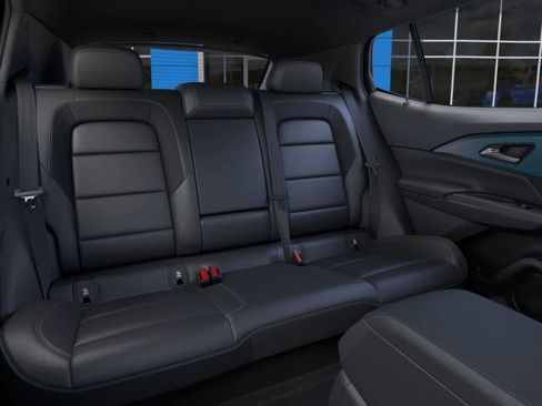 New 2026 Chevrolet Equinox EV LT image 17