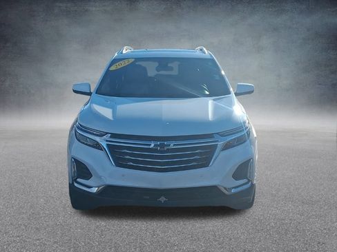 Used 2022 Chevrolet Equinox Premier image 2