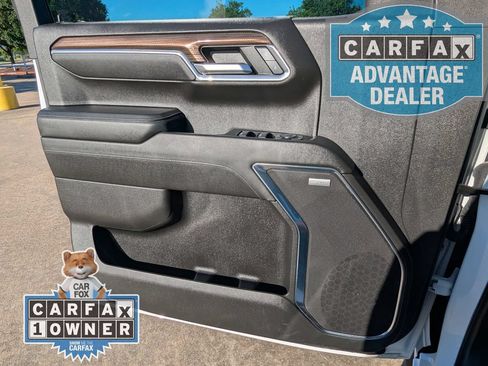 Certified 2024 Chevrolet Silverado 1500 LT Trail Boss w/ Convenience Package II AWD/4WD image 17