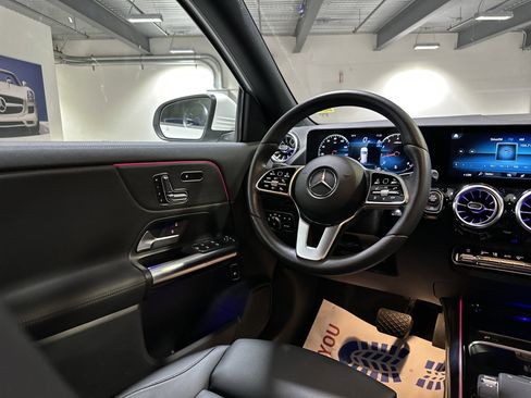 Certified 2023 Mercedes-Benz GLA 250 4MATIC image 24