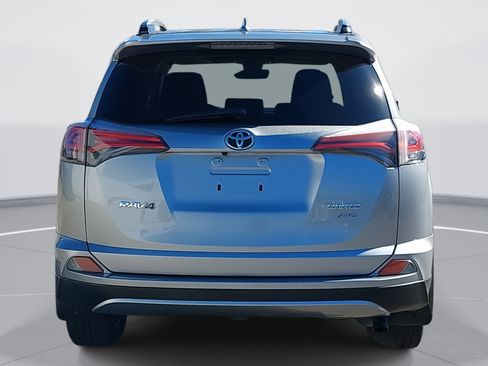 Used 2018 Toyota RAV4 Limited w/ Protection Package image 6