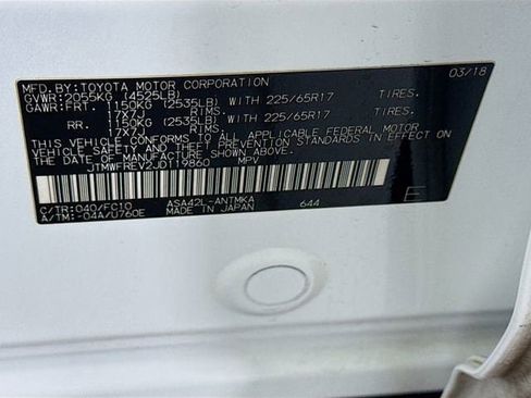 Used 2018 Toyota RAV4 XLE image 30