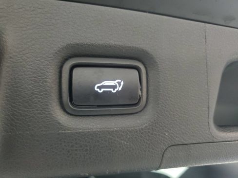 Used 2022 Hyundai Santa Fe Limited AWD/4WD image 10