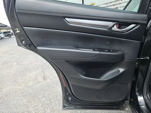 Used 2025 MAZDA CX-5 AWD 2.5 S w/ Preferred Package image 18