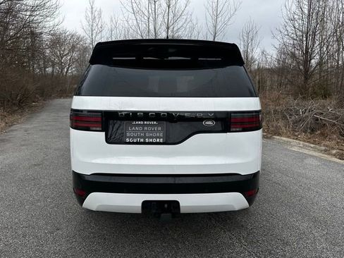 Used 2023 Land Rover Discovery S R-Dynamic image 6