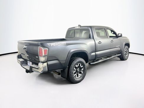 Used 2021 Toyota Tacoma TRD Off-Road AWD/4WD image 5