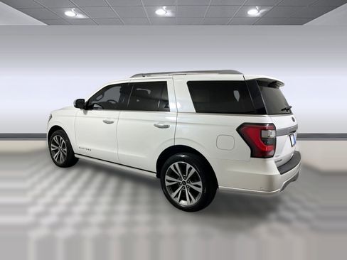 Used 2020 Ford Expedition Platinum image 2