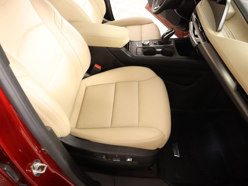 Used 2024 Cadillac XT4 Premium Luxury w/ Active Safety Package image 13