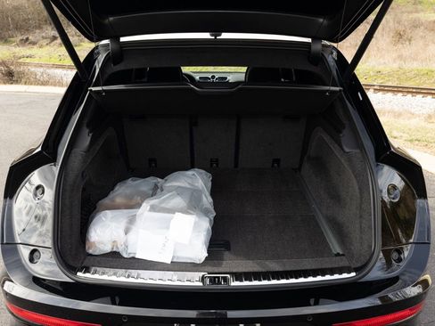 Certified 2025 Bentley Bentayga AWD/4WD image 62