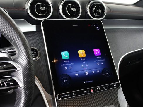 Used 2025 Mercedes-Benz GLC 43 AMG GLC 43 AMG image 9