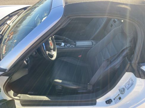 Used 2017 FIAT 124 Spider Lusso image 5