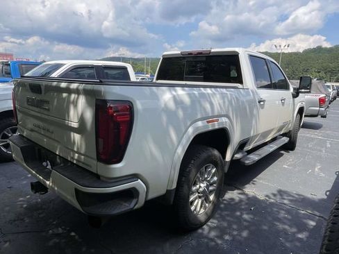 Used 2020 GMC Sierra 2500 Denali w/ Denali Ultimate Package AWD/4WD image 3