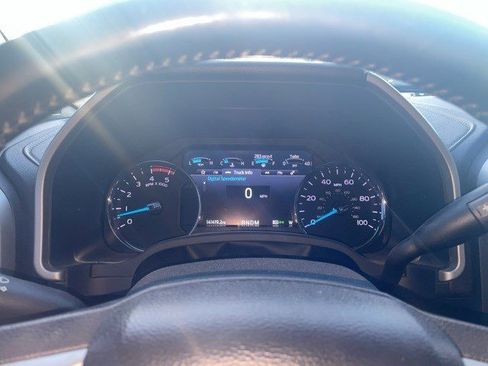 Used 2022 Ford F250 Lariat w/ Black Appearance Package image 6