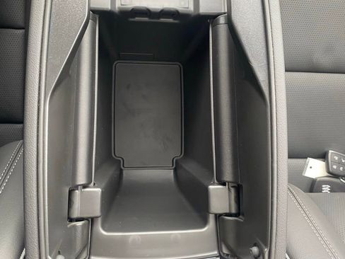 New 2025 Buick Envision Avenir image 32