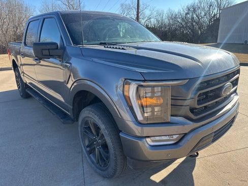 Used 2022 Ford F150 XLT w/ Equipment Group 302A High image 4