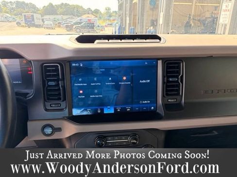 Used 2021 Ford Bronco Wildtrak AWD/4WD image 11