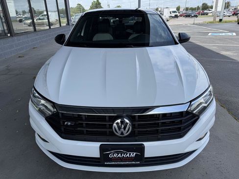 Used 2021 Volkswagen Jetta R-Line FWD image 2
