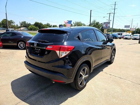 Used 2021 Honda HR-V EX-L image 4