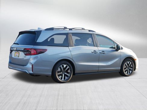 New 2026 Honda Odyssey EX-L image 7