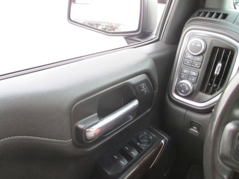 Used 2020 GMC Sierra 1500 Elevation w/ Elevation Value Package image 30