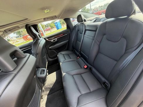 Used 2017 Volvo S90 T6 Momentum w/ Climate Package AWD/4WD image 17