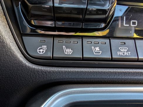 Used 2025 MAZDA CX-90 Plug-In Hybrid w/ Premium Plus image 34