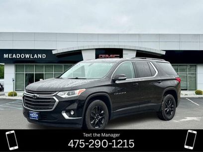 Used 2021 Chevrolet Traverse LT