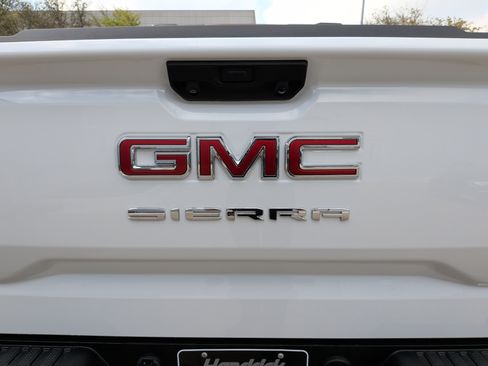 Used 2025 GMC Sierra 1500 SLE image 35