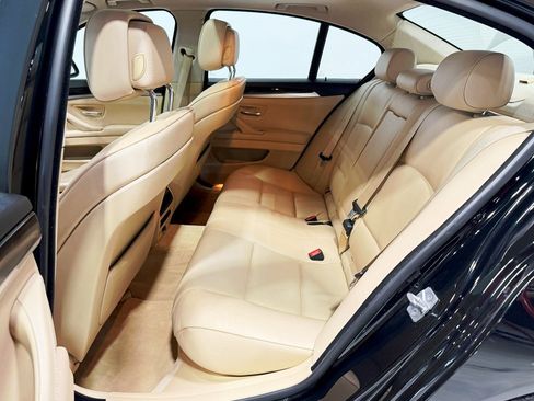 Used 2012 BMW 528i xDrive Sedan image 31