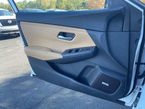 New 2025 Nissan Sentra SV w/ SV Premium Package image 35