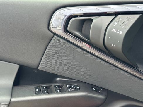 Certified 2025 BMW X3 xDrive30i AWD/4WD image 18