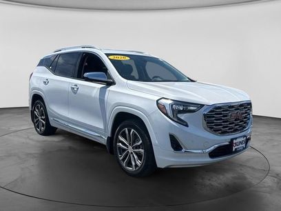 Used 2020 GMC Terrain Denali w/ Denali Premium Package