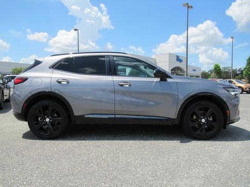 Used 2021 Buick Envision Preferred FWD image 2