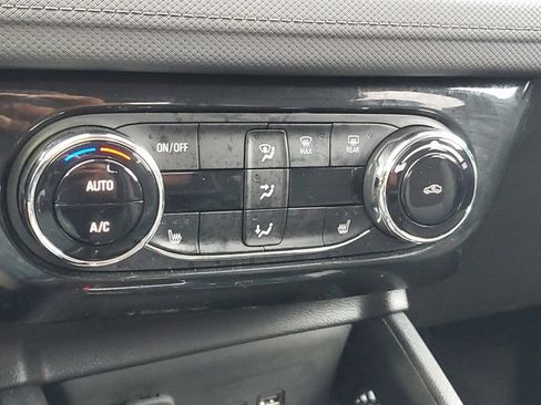Certified 2024 Chevrolet TrailBlazer LT w/ Convenience Package AWD/4WD image 28