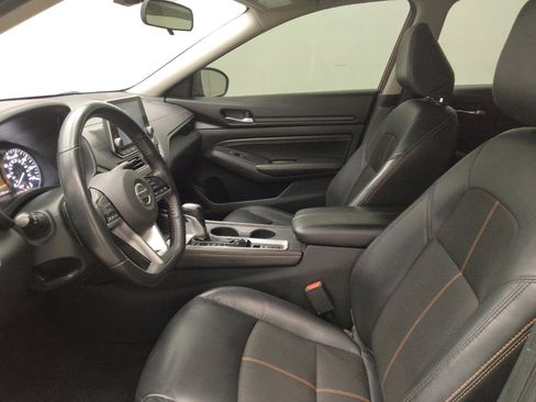 Used 2020 Nissan Altima 2.5 SR w/ Premium Package image 17