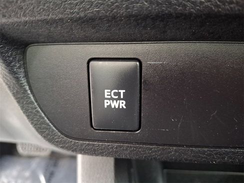 Used 2017 Toyota Tacoma SR5 w/ Tow Package image 25