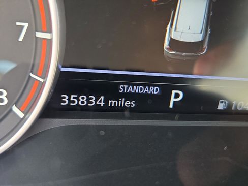 Used 2021 Nissan Rogue SV FWD image 26