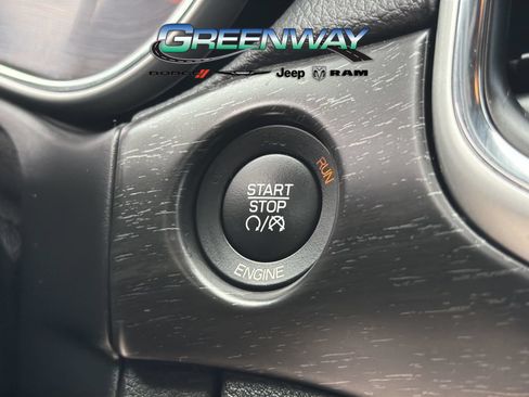 Used 2015 Jeep Grand Cherokee Altitude RWD image 28