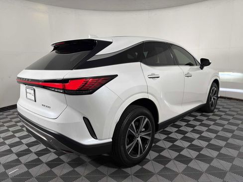 Used 2024 Lexus RX 350 FWD w/ Technology Package image 9