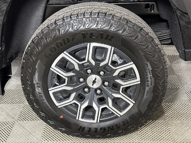 New 2026 Chevrolet Colorado Z71 w/ Technology Package AWD/4WD image 35