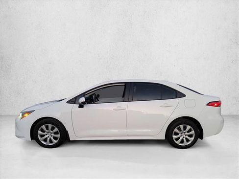 Used 2026 Toyota Corolla LE FWD image 8